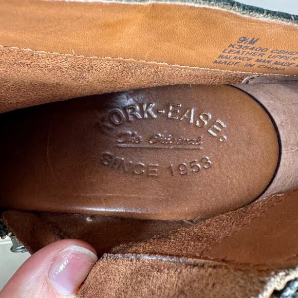 Kork Ease Women’s Black Leather Chandra Wedge Ankle Booties Stacked Heel 9.5M - Picture 10 of 11